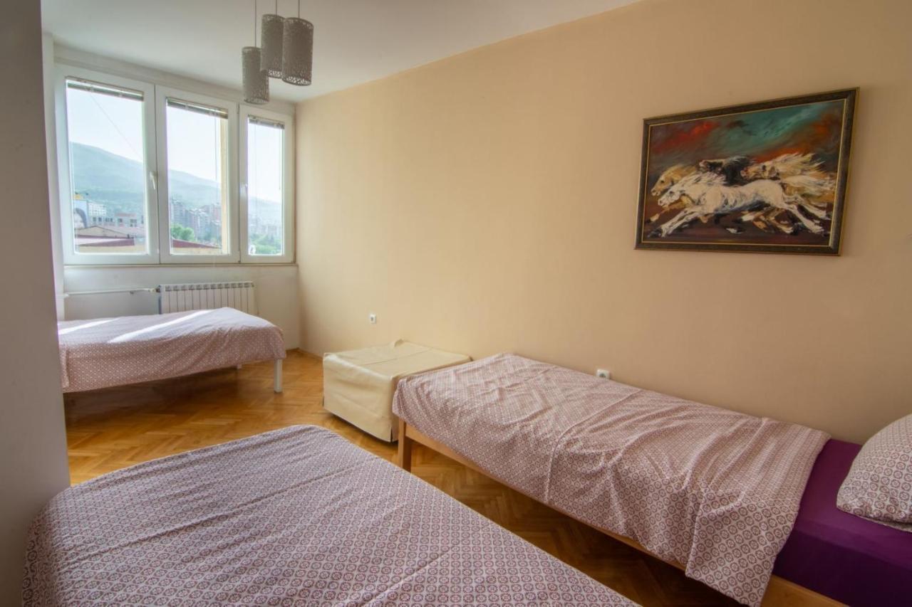 Green Paradise Square Apartment Скопье Экстерьер фото